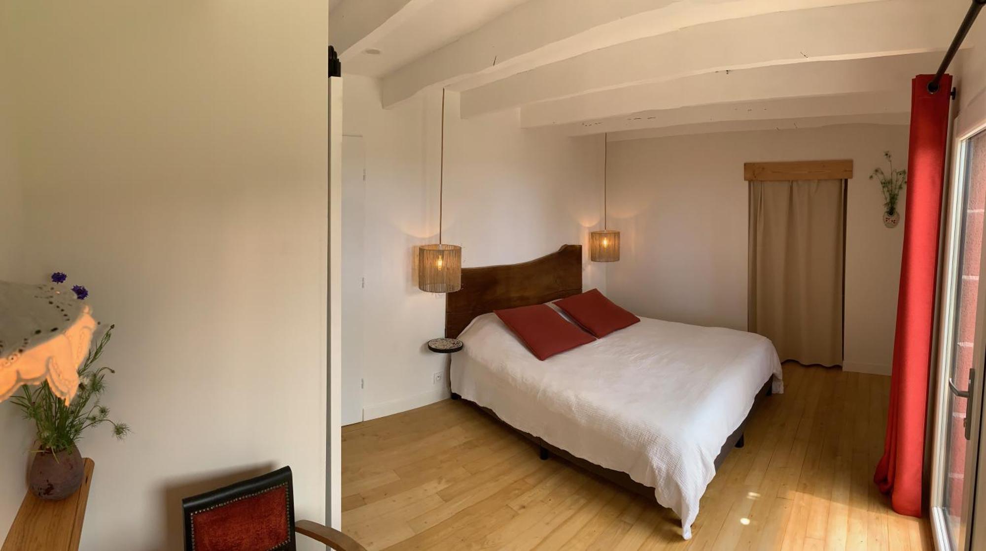 Aux Logis De Fonfroide Chez Mylene & David Bed and Breakfast Marcoles Εξωτερικό φωτογραφία