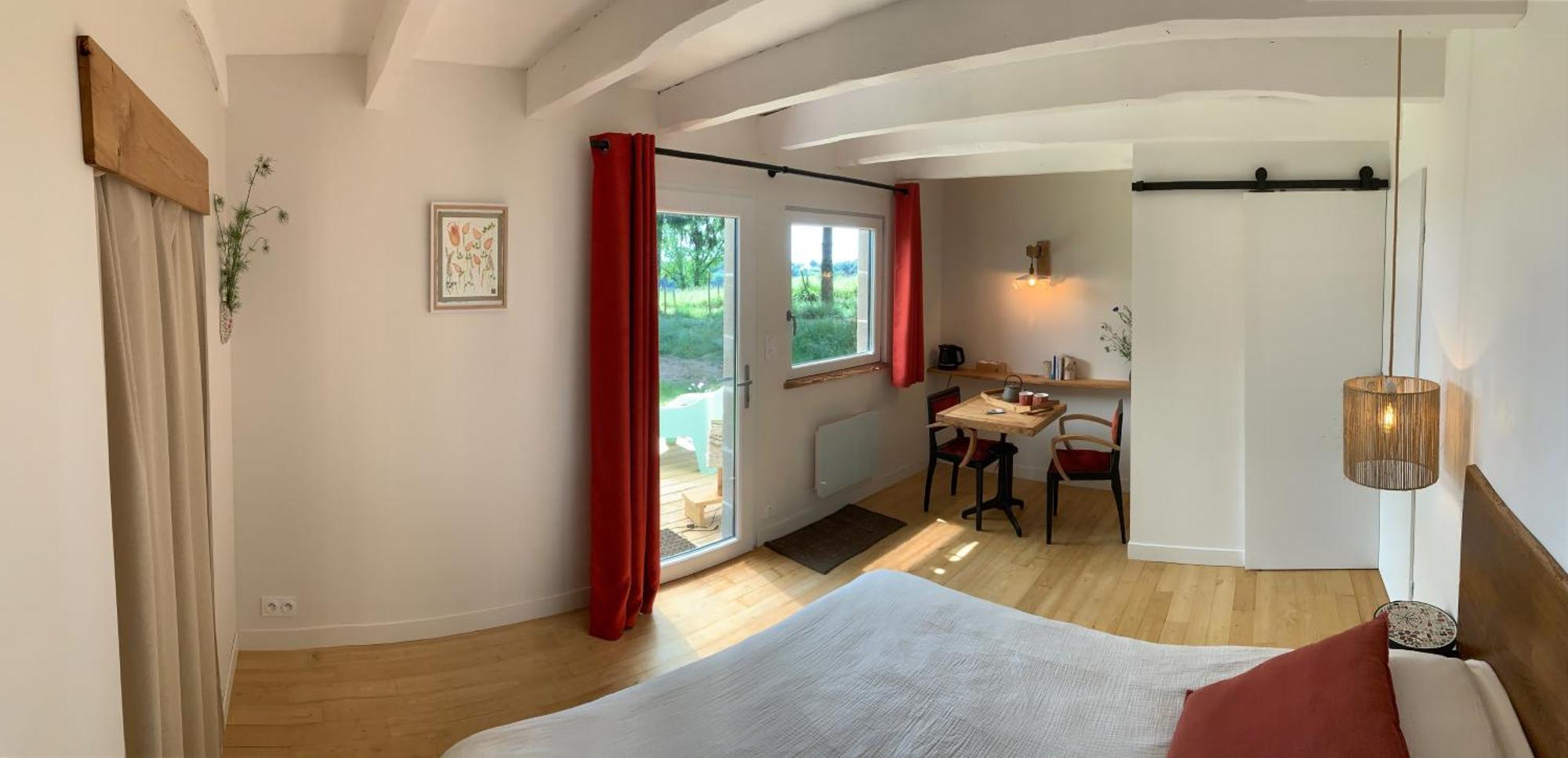 Aux Logis De Fonfroide Chez Mylene & David Bed and Breakfast Marcoles Εξωτερικό φωτογραφία